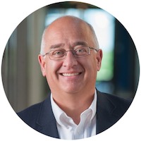 Carl Shlutz headshot