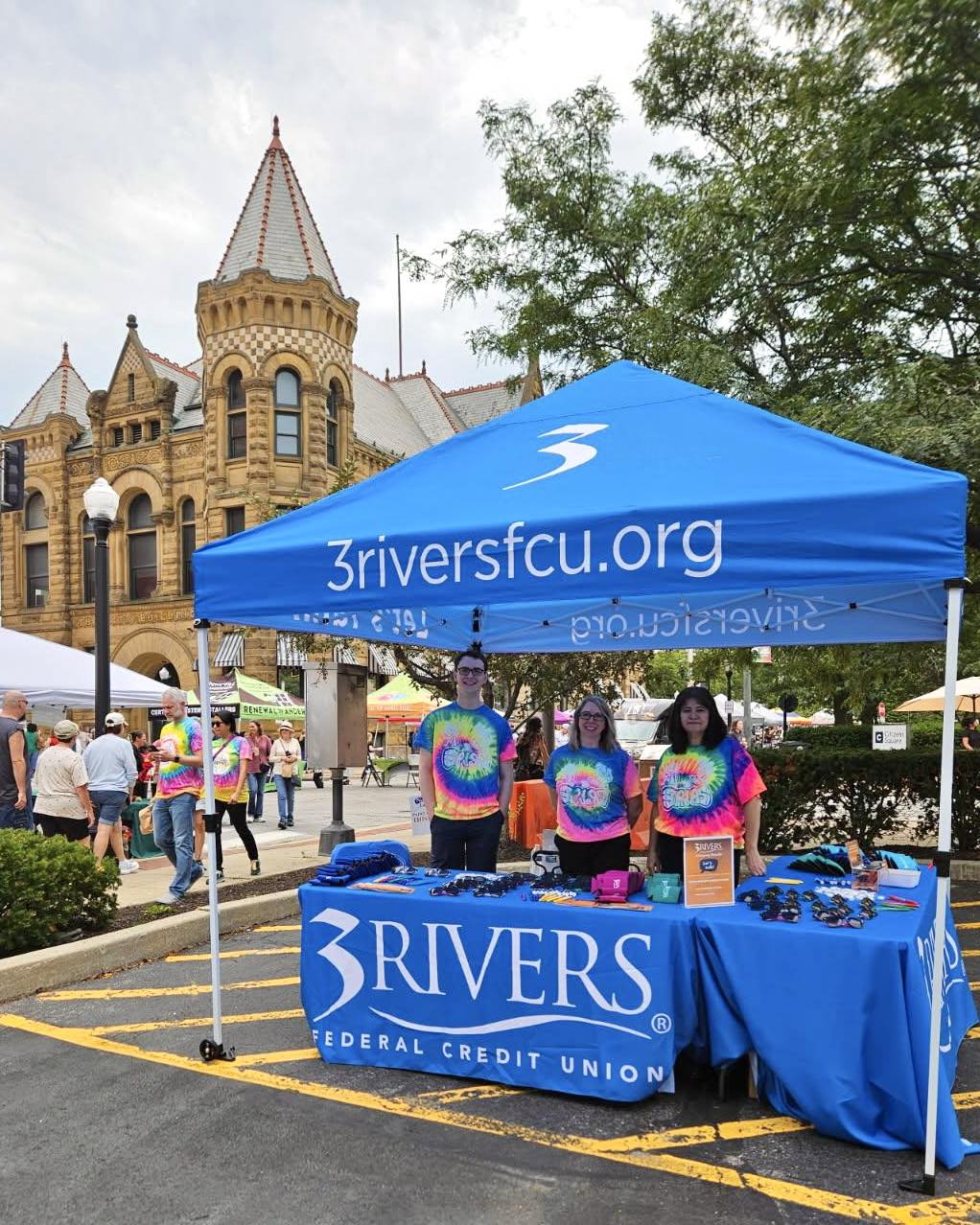 3Rivers volunteers at Taste of the Arts Festival