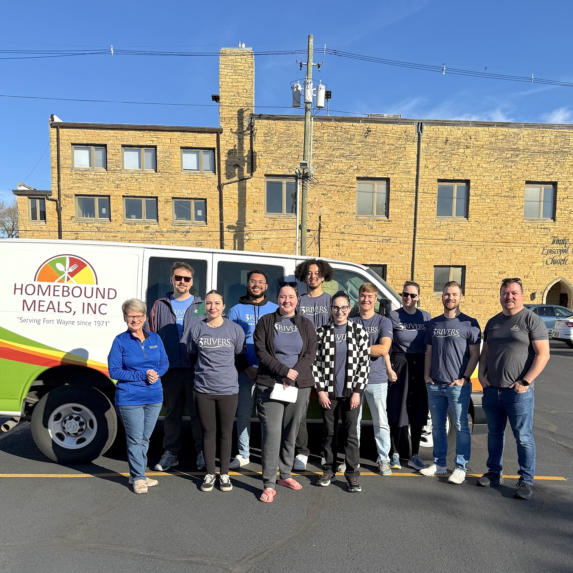 3Rivers employees volunteering for Homebound Meals
